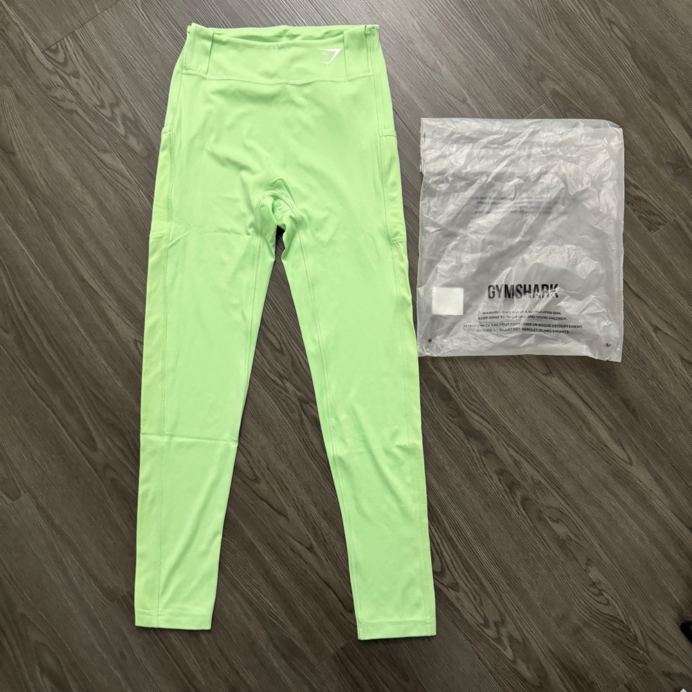 Gymshark Women’s Sport Leggings Workout Running Bali/Neon Green New Size Small